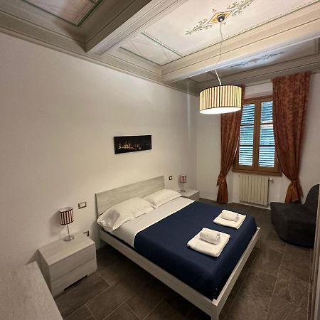 Residence Amalia Guelfa Флоренция Екстериор снимка