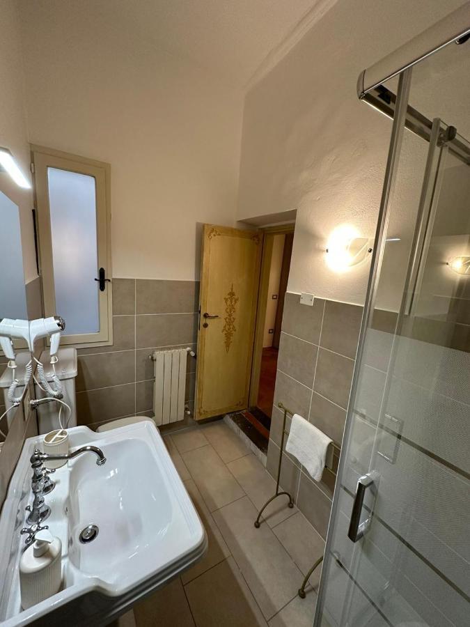 Residence Amalia Guelfa Флоренция Екстериор снимка